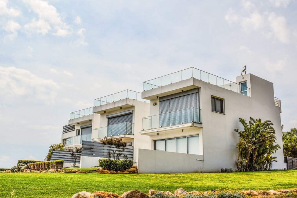 Benefits of Long-Term Rentals Over Vacation Rentals