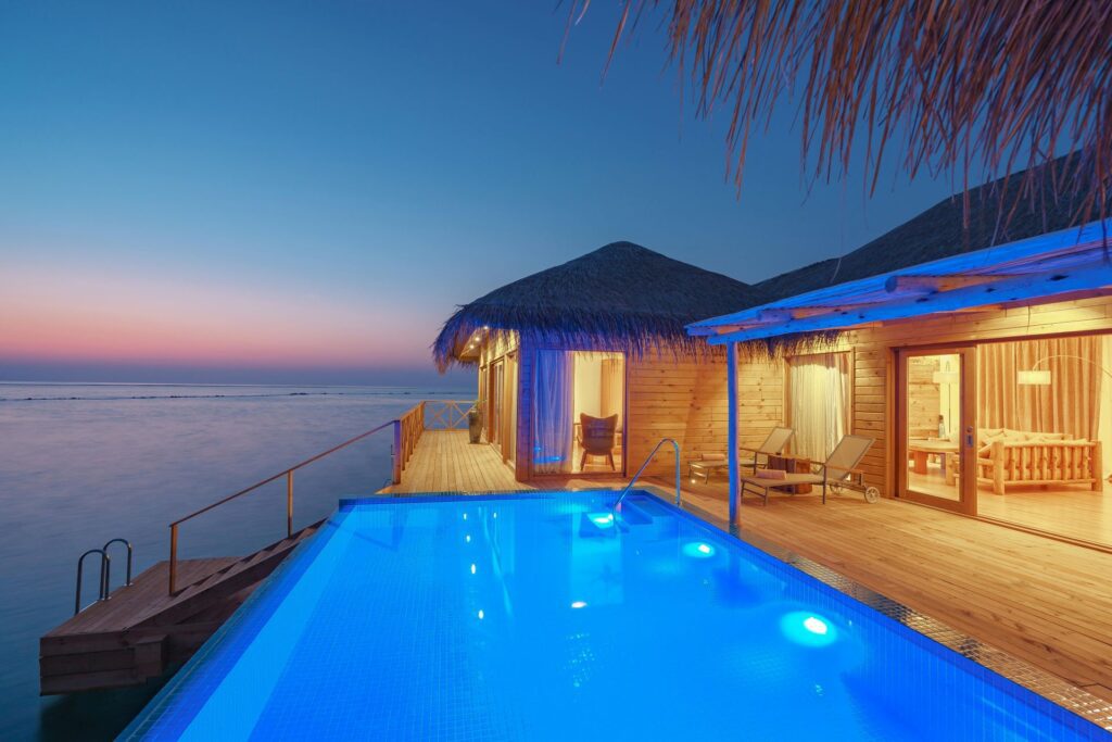 Incorporating Infinity Pools into Your Villa Design