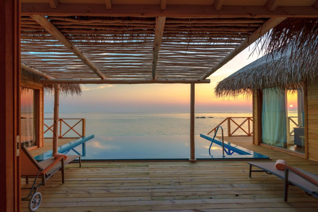 Incorporating Infinity Pools into Your Villa Design