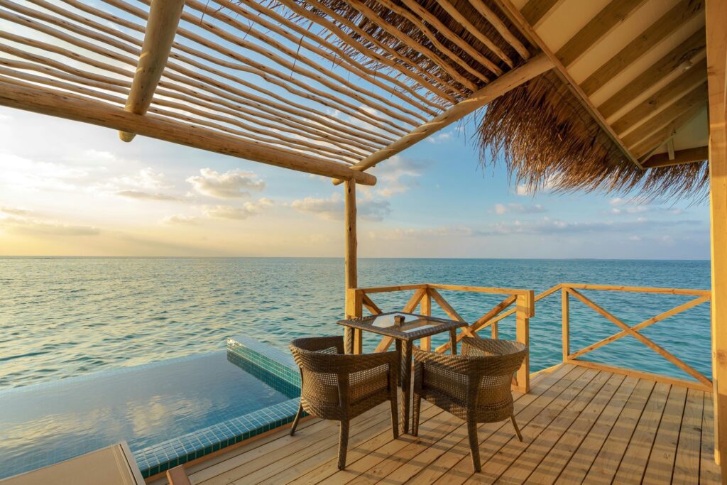 Incorporating Infinity Pools into Your Villa Design