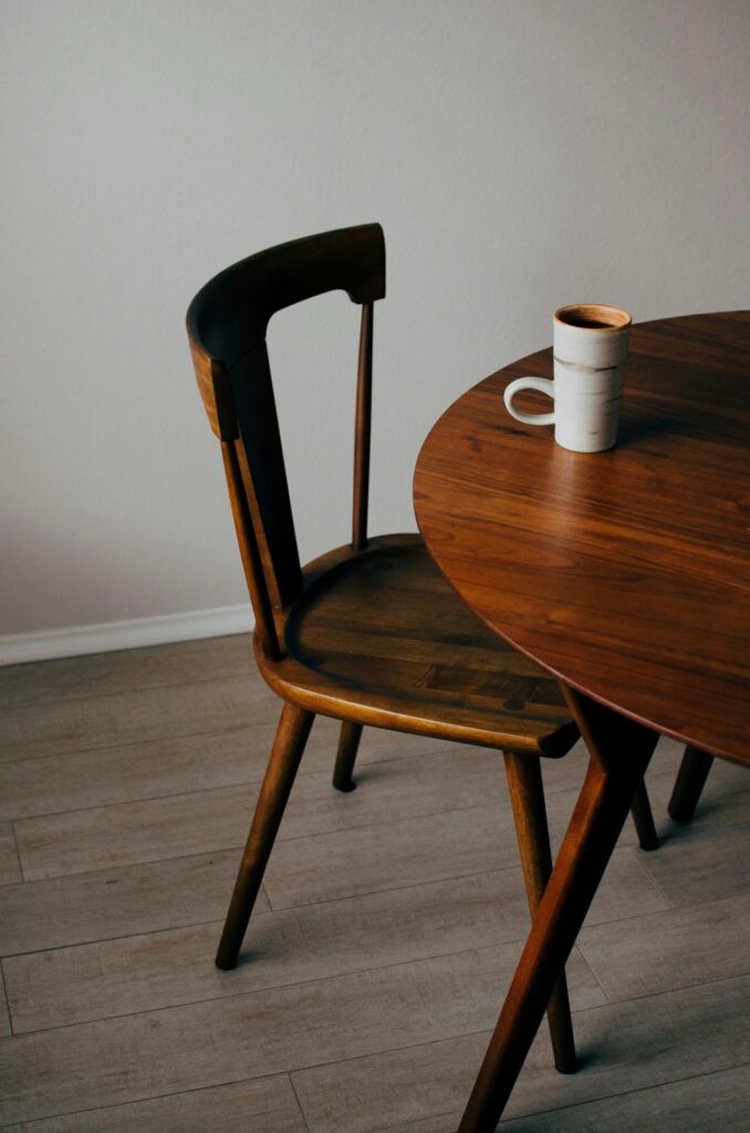 Selecting Eco-Friendly and Sustainable Furniture for Your Villa
