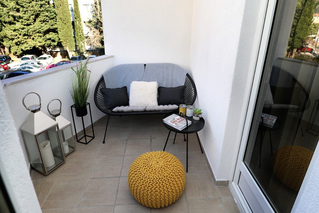 Creating a Connection Between Indoor and Outdoor Spaces in a Villa