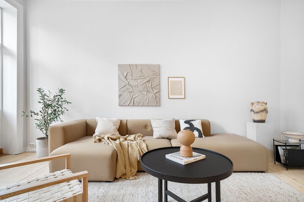 Furniture suitable for tropical climates, resistant to heat and humidity.